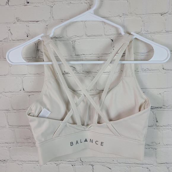 Balance Athletica sport bra size xs - Picture 2 of 5